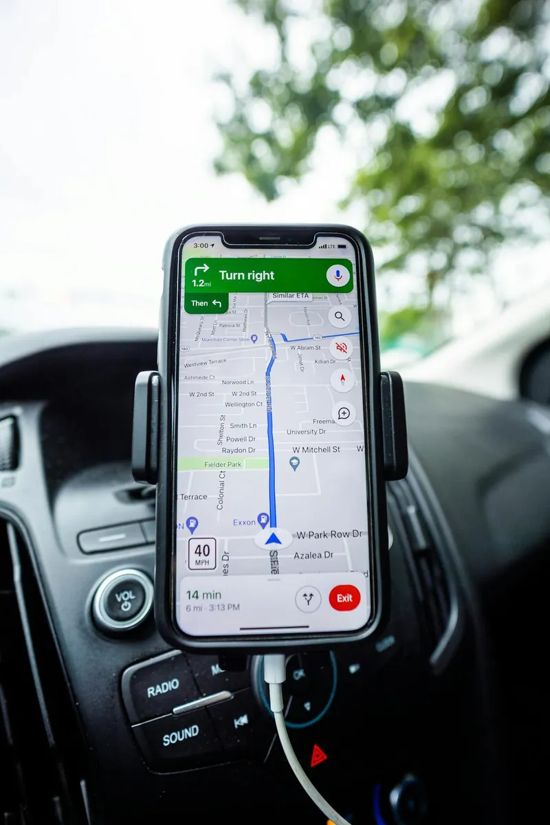 Google Maps e navigazione GPS per le imprese locali